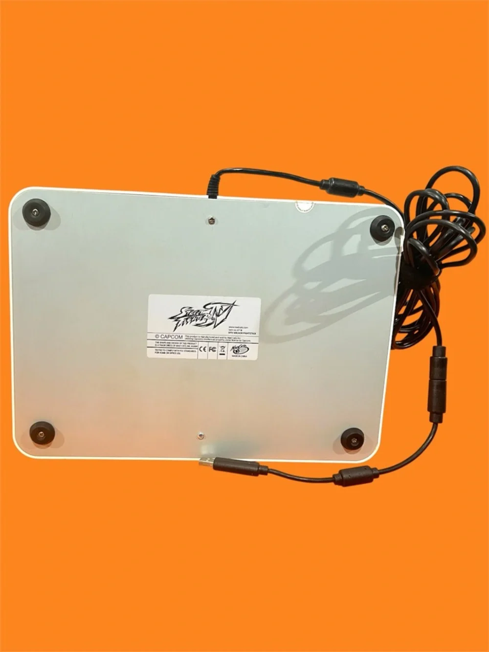 Mad Catz Street Fighter IV Arcade FightStick Xbox 360 Controller SF4